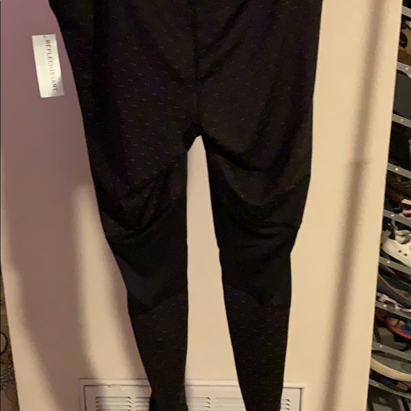 Fitness wear - Picture 4 of 8